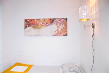 CHARMING ALEGRIA BY HOMING