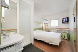 B&B HOTEL PARIS NORD 2 CDG AÉROPORT