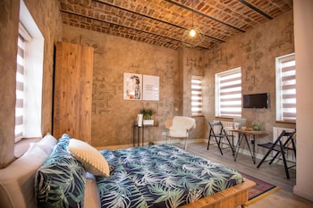 FLATS COMPANY - MUJGAN APARTMENT