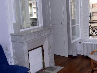 APARTMENT ARLETTE