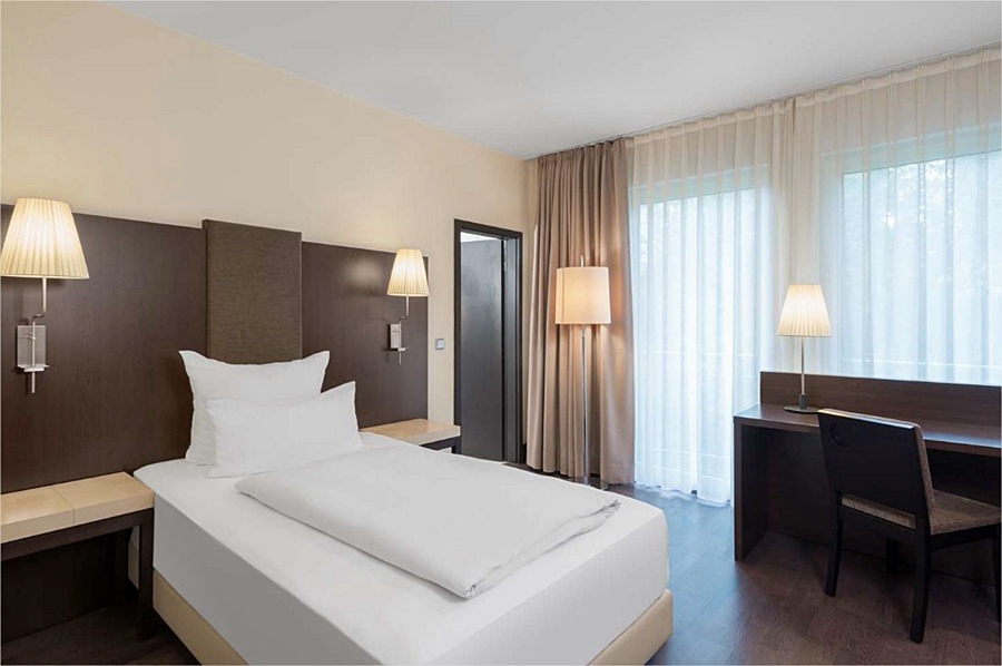 NH FRANKFURT VILLA