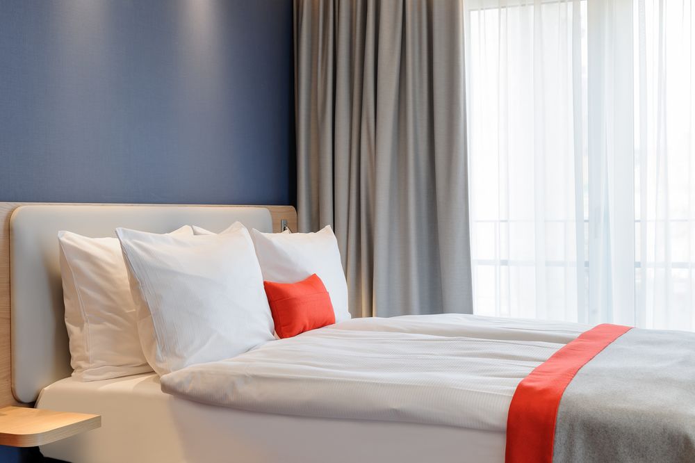 HOLIDAY INN EXPRESS ALEXANDERPLATZ