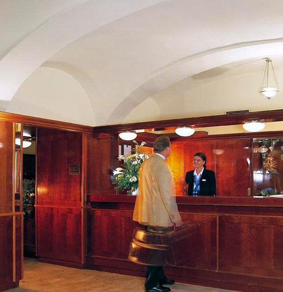 GRAND HOTEL MERCURE BIEDERMEIER WIEN
