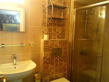 KAFTAN HOTEL