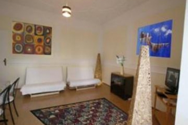 CRESCENT ROOMS