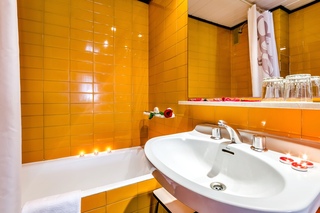 APARTHOTEL AUGUSTA BARCELONA