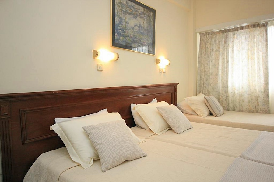 HELLINIS HOTEL