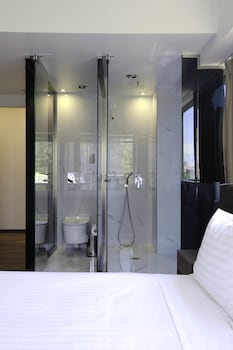 B4B ATHENS SIGNATURE HOTEL
