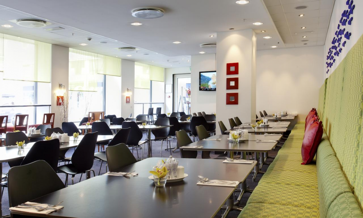 PARK INN BY RADISSON