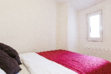 ARETIAS SUIT HOME