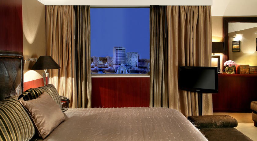 INTERCONTINENTAL