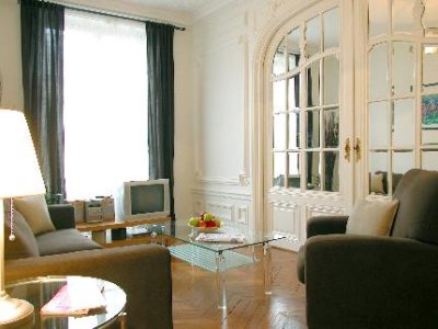 BRIDGESTREET OPERA COUDRAY HOTEL