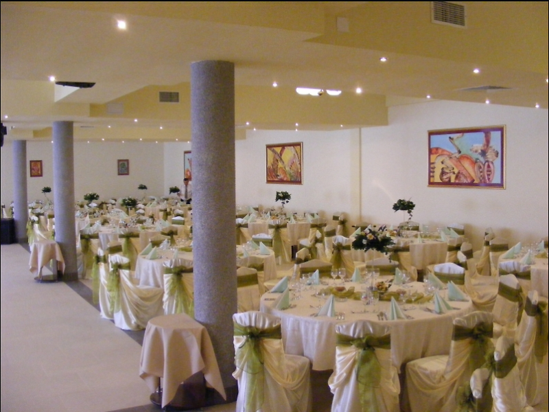 PREMIER HOTEL