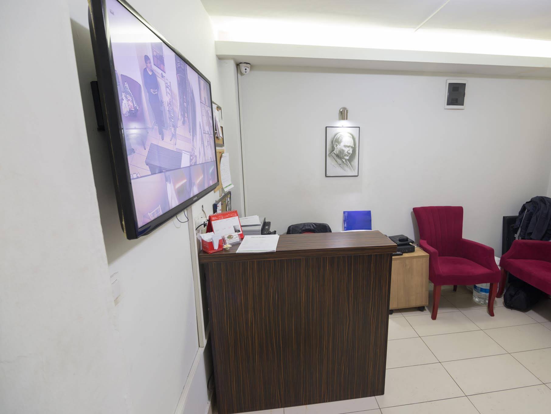 ELEMENT SUITES