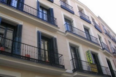 BRUNA HOSTAL
