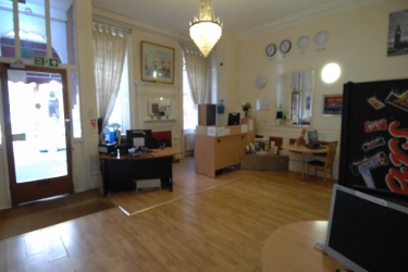 BARKSTON ROOMS EARLS COURT