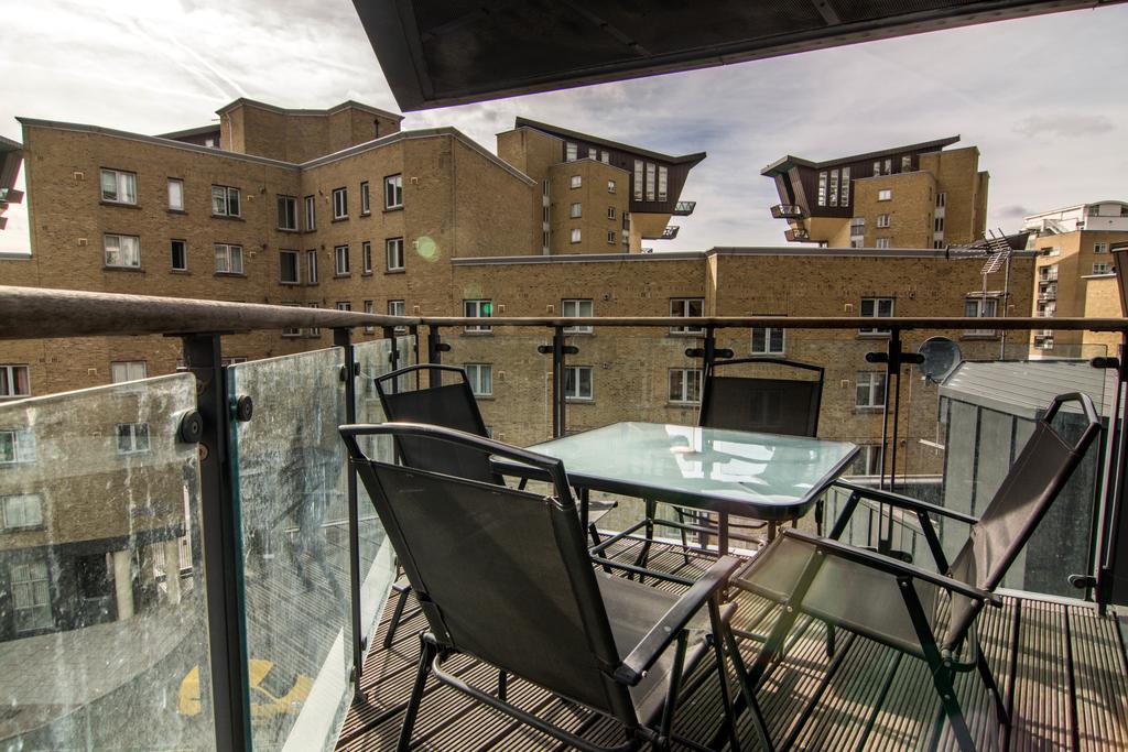 APARTMENT WHARF – CANARY SOUTH