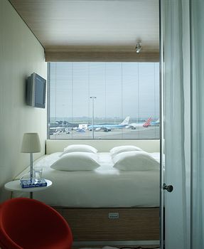 CITIZENM SCHIPHOL AIRPORT