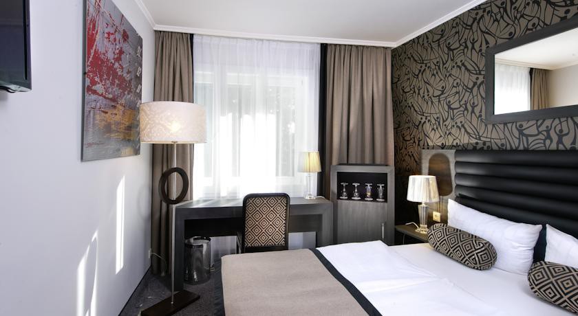PARK HOTEL AM BERLINER TOR